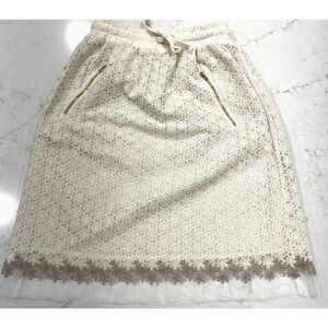 Mudo Collection Small Cream Lace Crochet Overlay Knee Skirt Zip Pockets‎ Boho